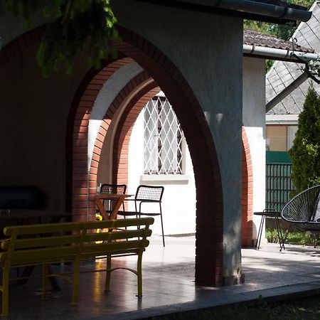 Endretro Apartments Siofok Luaran gambar